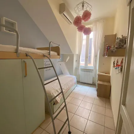 Trilocale A 20mt Dal Mare - Budello Apartment *