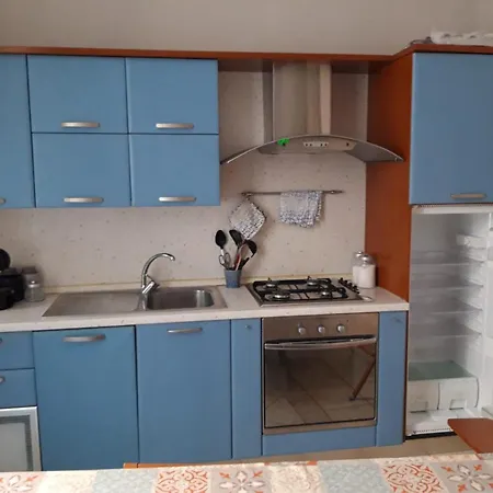 Trilocale A 20mt Dal Mare - Budello Apartment
